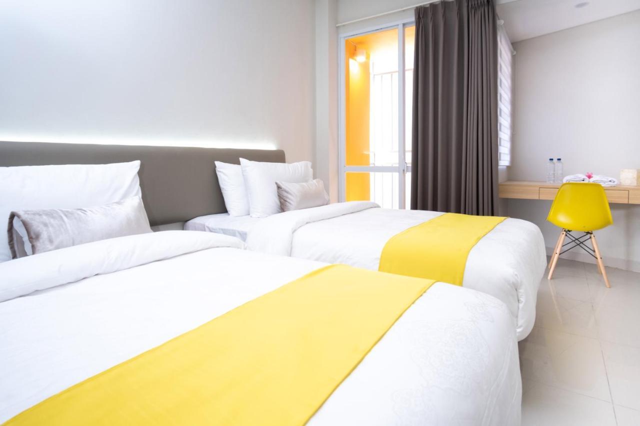 S101 Hotels Semarang Buitenkant foto
