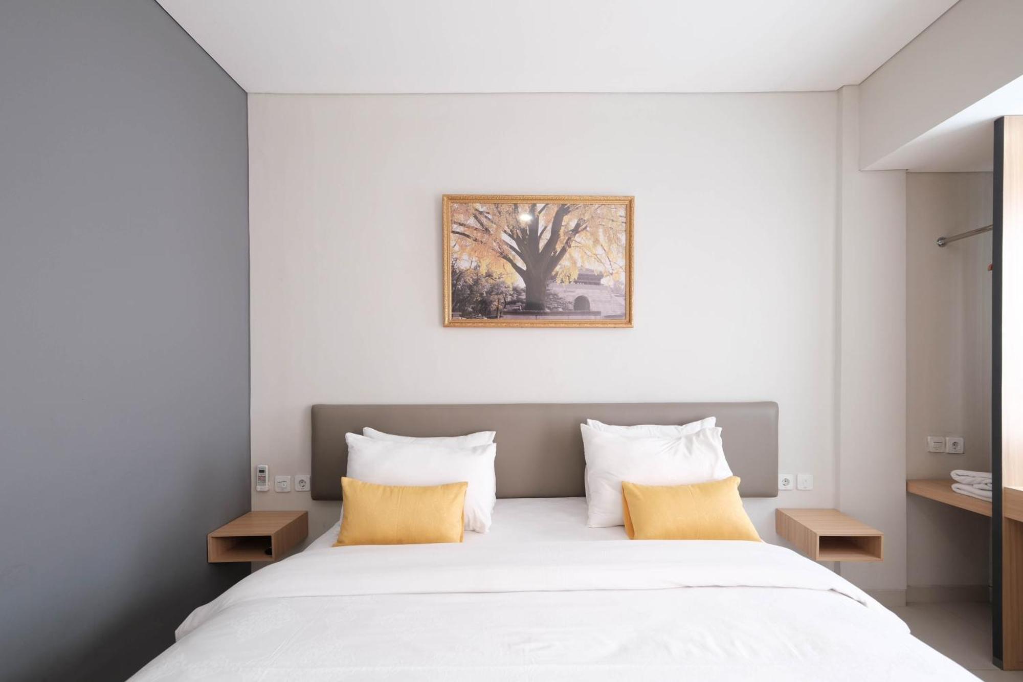 S101 Hotels Semarang Buitenkant foto
